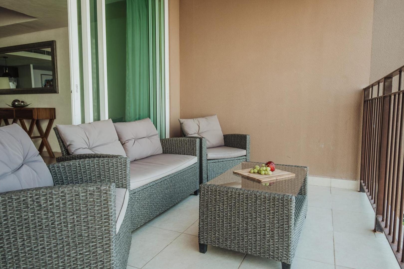 Grand Venetian Beachfront Condos Puerto Vallarta Extérieur photo