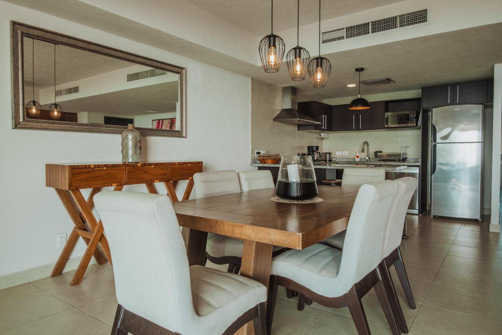 Grand Venetian Beachfront Condos Puerto Vallarta Extérieur photo