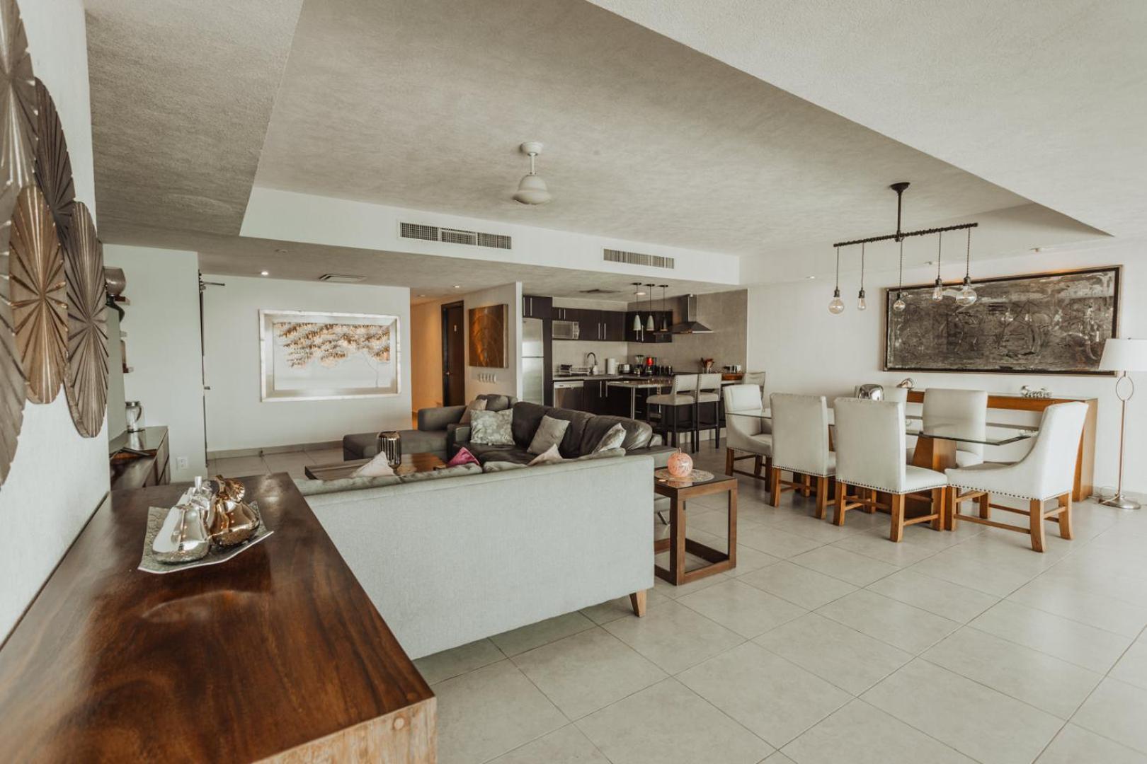Grand Venetian Beachfront Condos Puerto Vallarta Extérieur photo