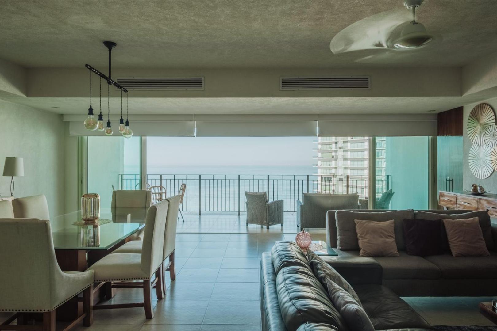 Grand Venetian Beachfront Condos Puerto Vallarta Extérieur photo